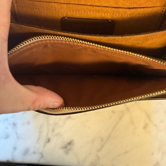 Coach Klare Crossbody Signature Canvas Heart Cherry Print - Picture 8 of 16